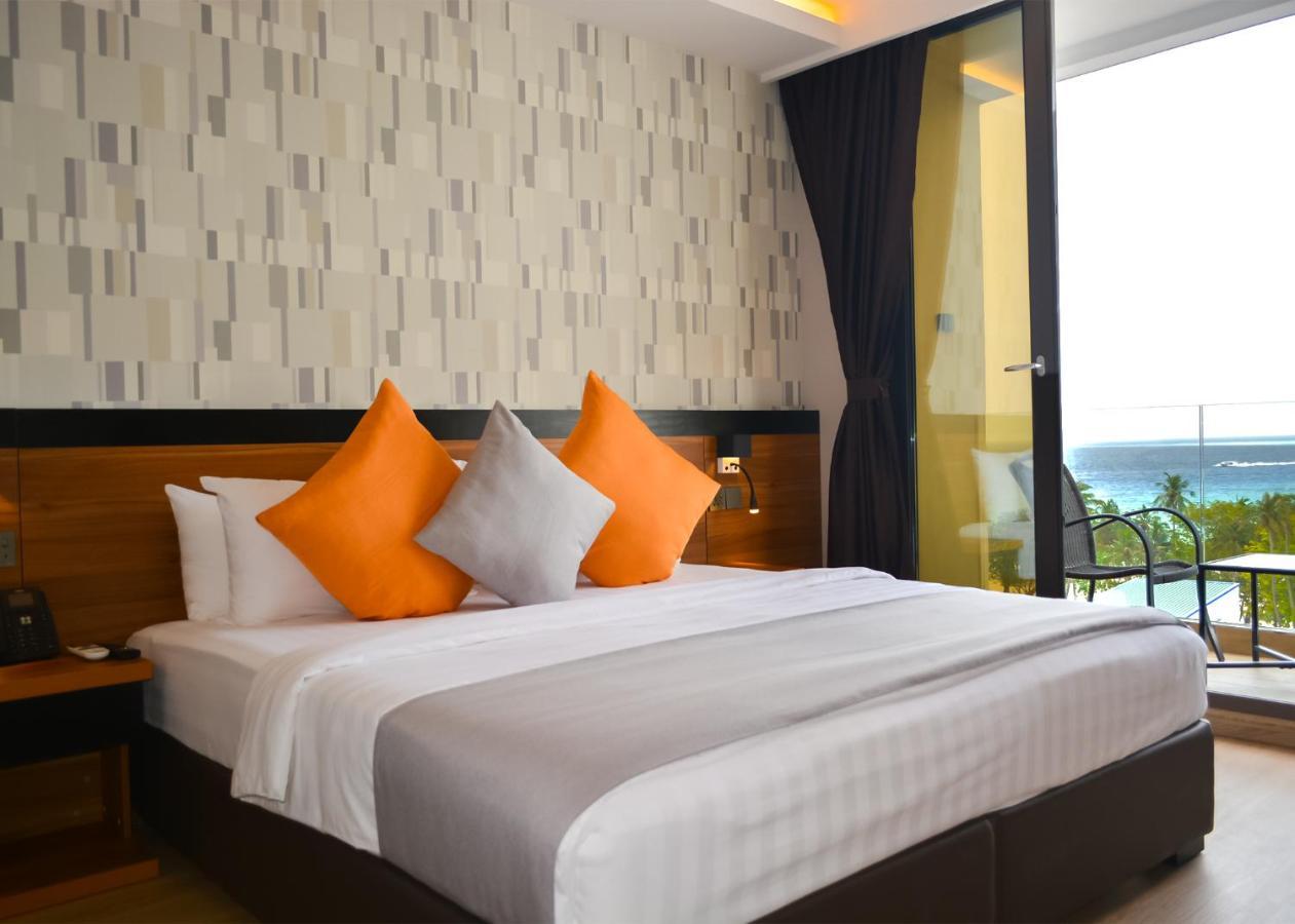 Triton Prestige Seaview And Spa مافوشي المظهر الخارجي الصورة