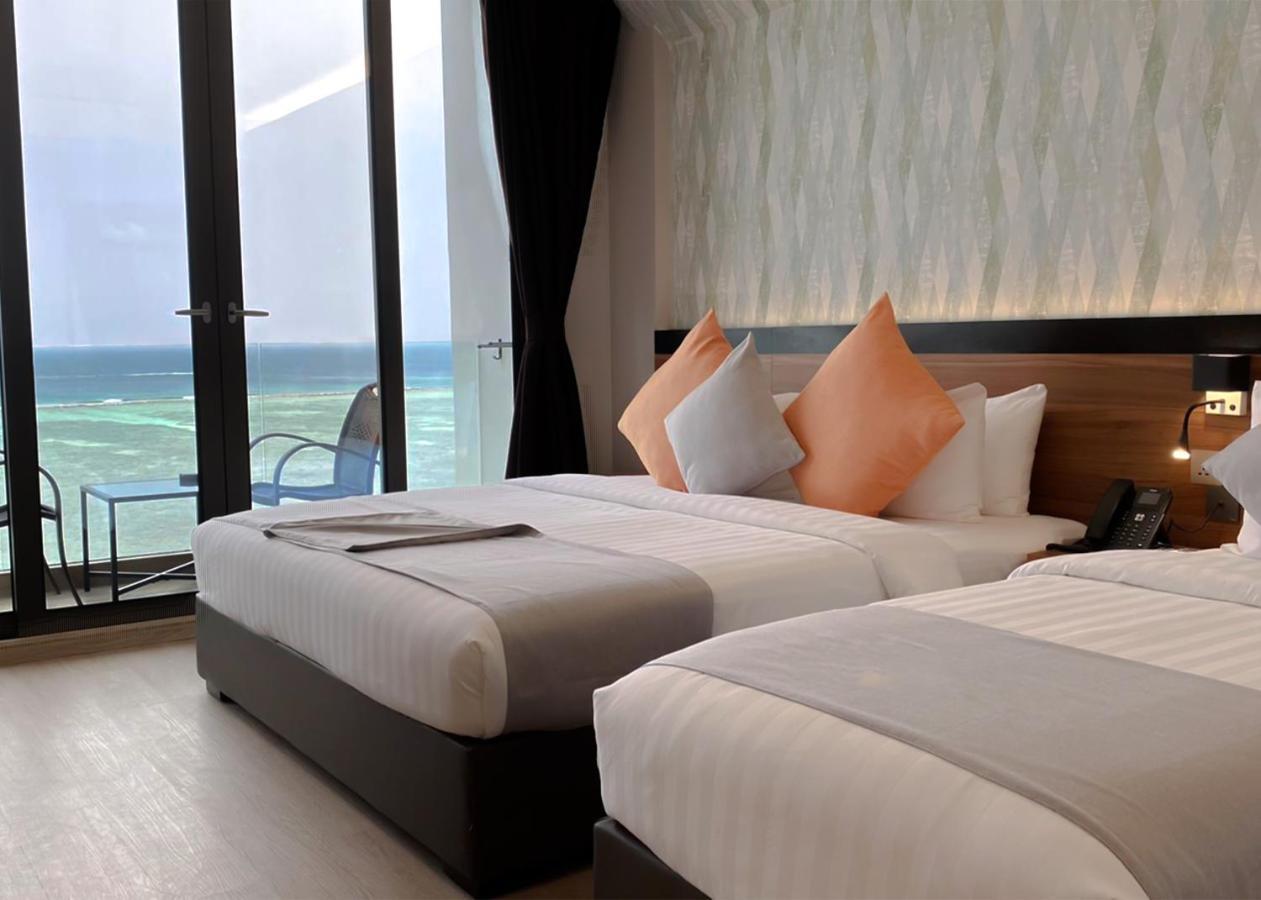 Triton Prestige Seaview And Spa مافوشي المظهر الخارجي الصورة